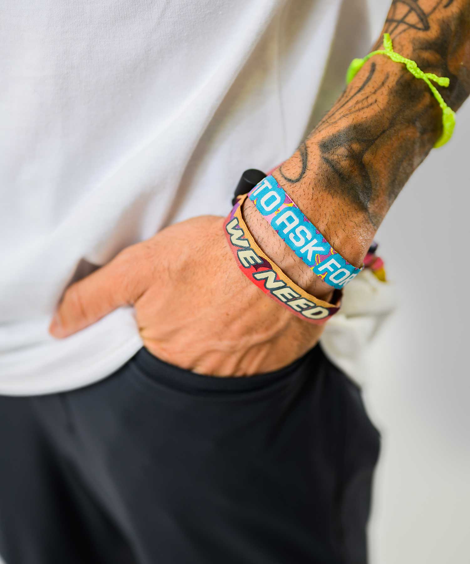 To write love on her arms bracelet Clearance